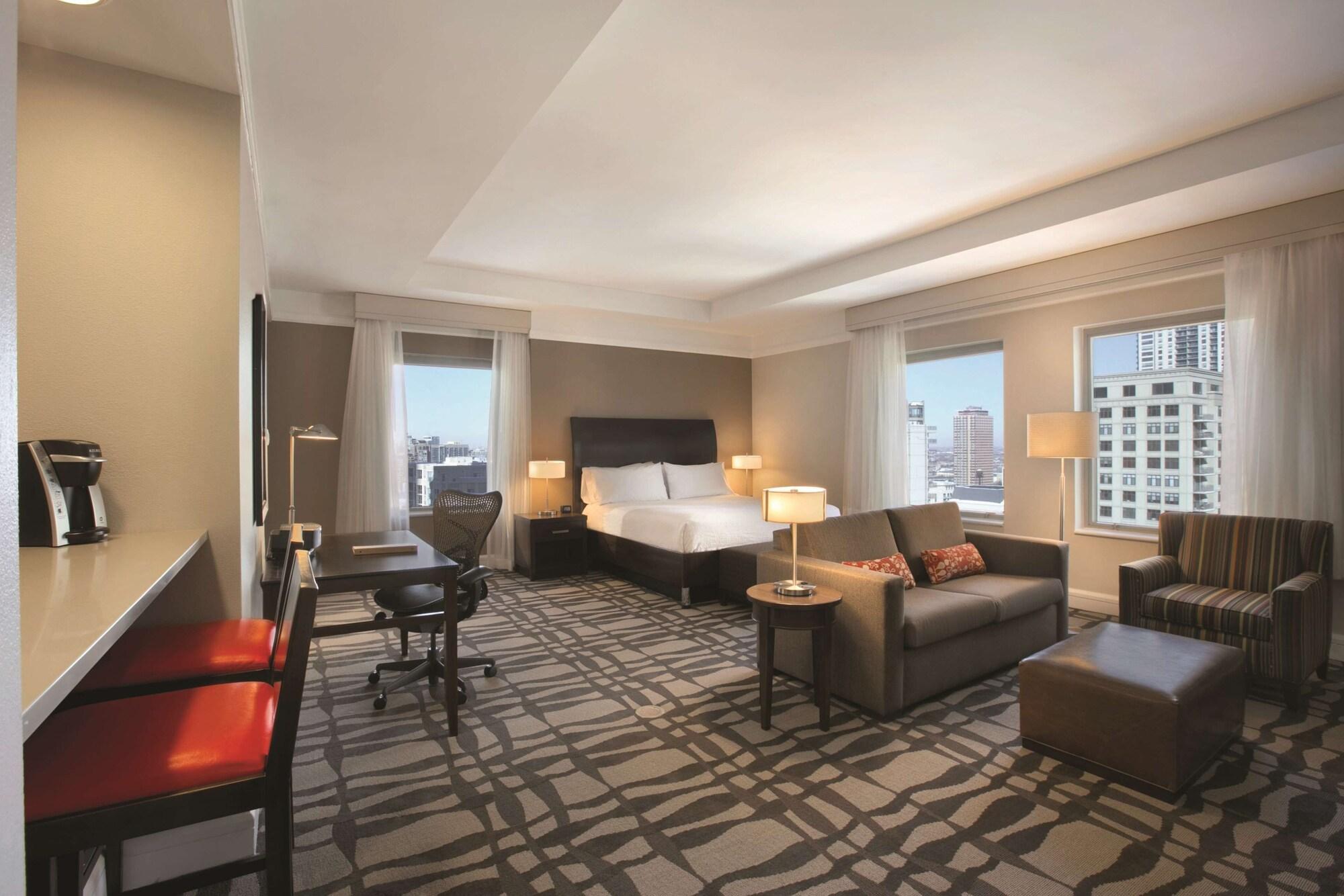 Hilton Garden Inn Chicago Downtown/Magnificent Mile Экстерьер фото